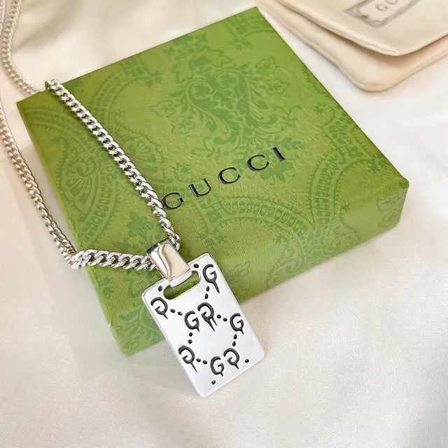 Gucci GG Marmont Silver White Curb Chain Rectangular Enamel Pendant Necklace 9