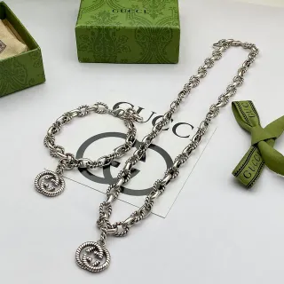 Gucci GG Marmont 扭绳链接互锁 G 项链