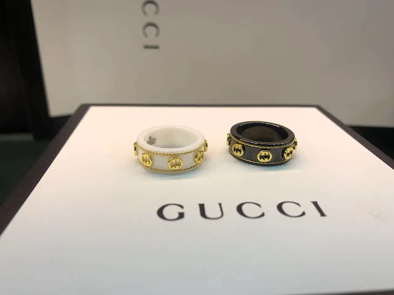 Gucci GG Marmont White Black Interlocking G Motifs Twisted Rope Trim Ring 8