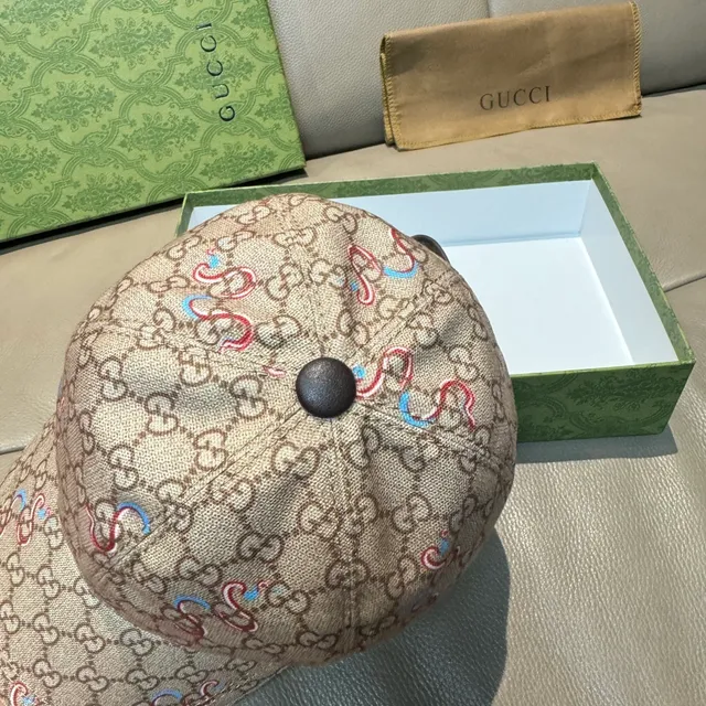 Gucci GG Monogram Embroidered Serpent Baseball Cap 4