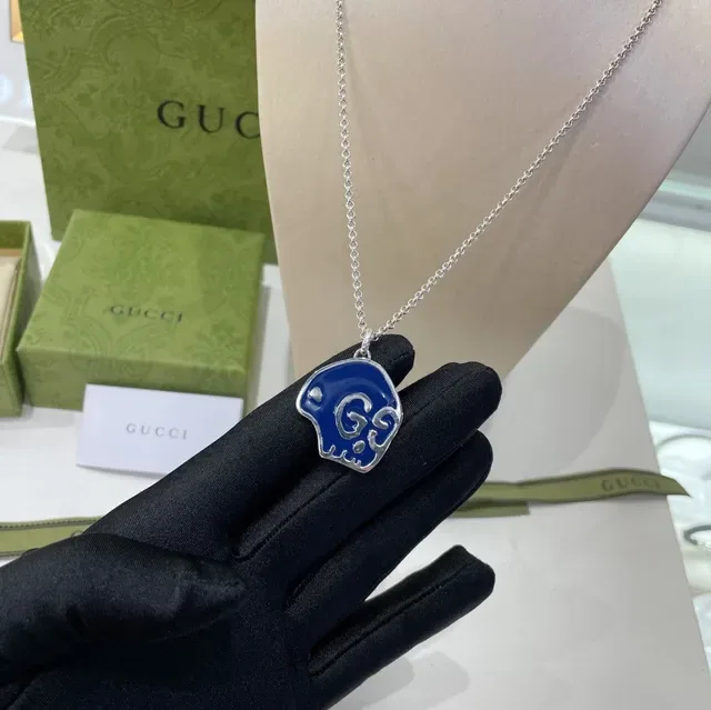 Gucci GG Skull Enamel Pendant Necklace 4