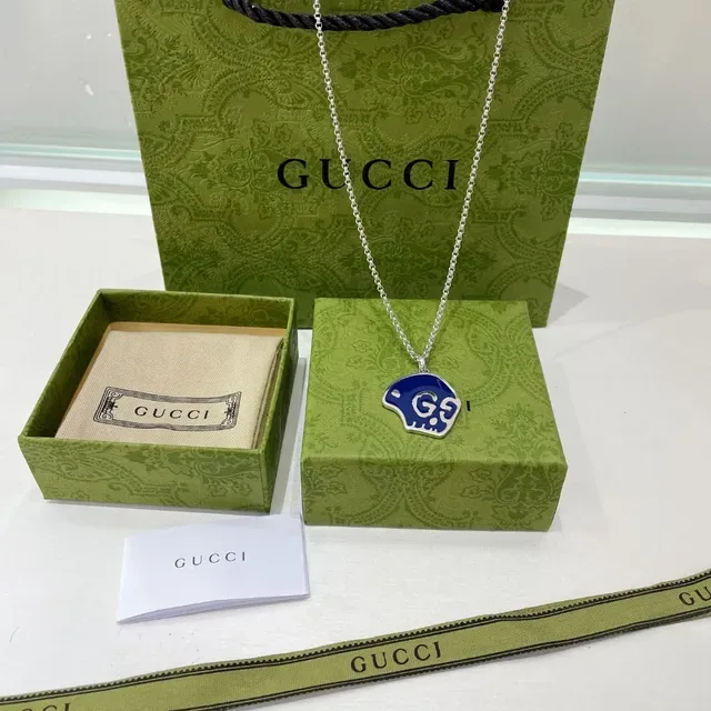 Gucci GG Skull Enamel Pendant Necklace 7