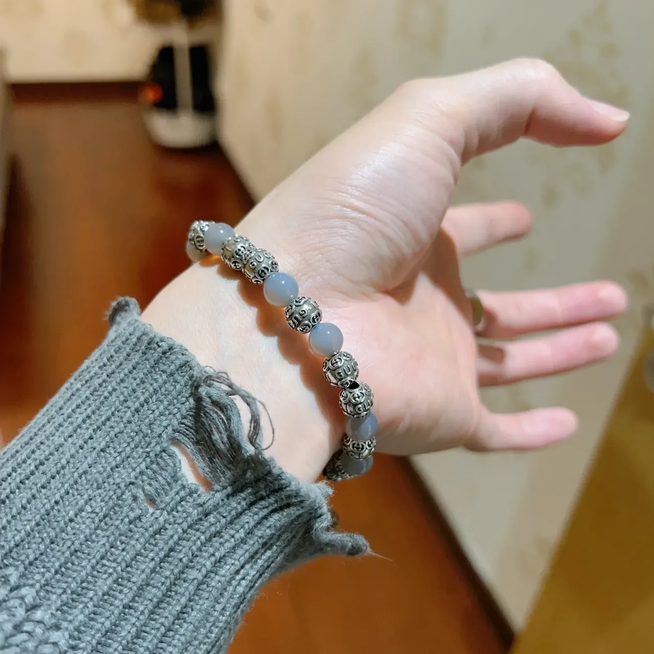 Gucci Gray Silver Beaded Alternating Stone And Metal Jewelry 2