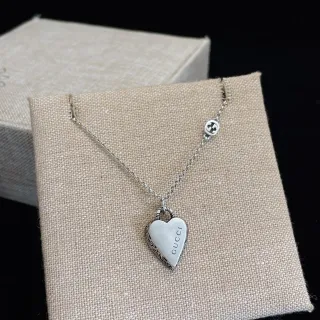 Gucci Heart Silver Pendant Engraved Branding Necklace