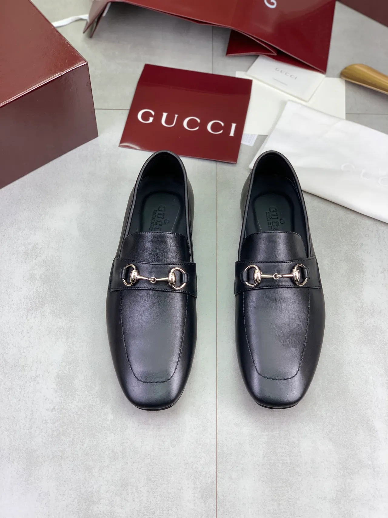 Gucci Horsebit 1955 Mocassins en cuir noir à bout carré 5