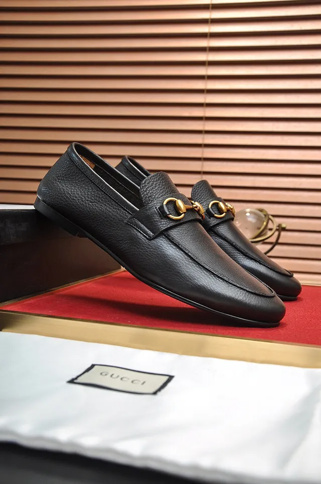 Gucci Horsebit 1955 Black Pebbled Leather Loafers 9
