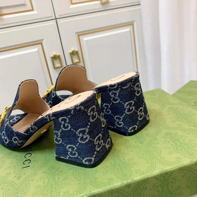 Gucci Horsebit 1955 GG Monogramme Denim Gold Horsebit Chaussons 3