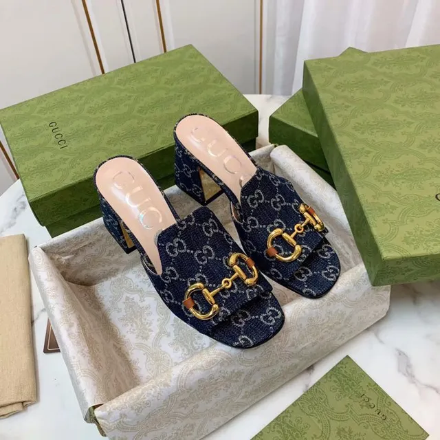 Gucci Horsebit 1955 GG Monogramme Denim Gold Horsebit Chaussons 4