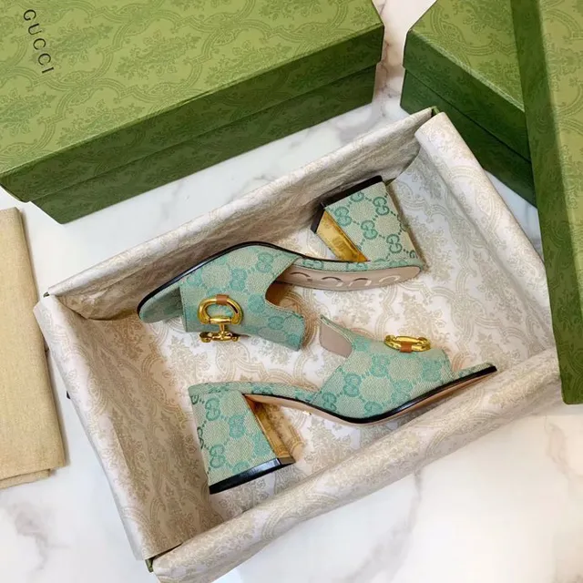 Gucci Horsebit 1955 Verde Ouro GG Monograma Lona Fivela Sandálias Casual 3