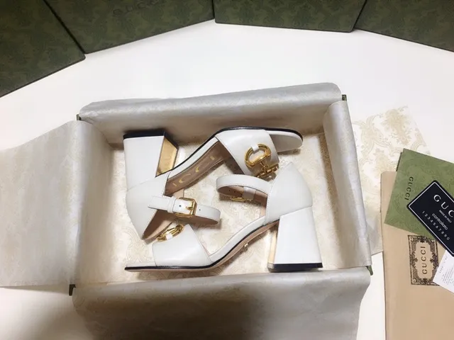 Gucci Horsebit 1955 White Leather Gladiator Sandals 8