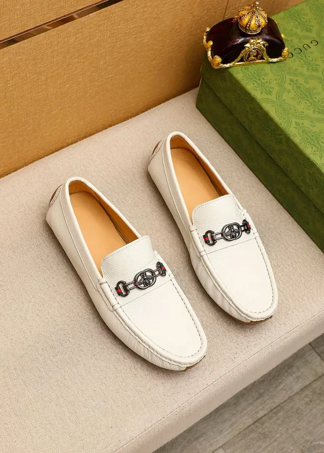 Gucci Horsebit 1955 White Pebbled Leather Loafer 2
