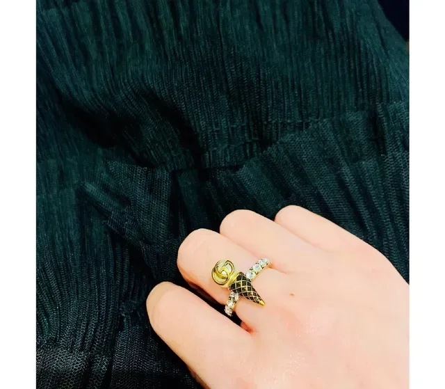 Gucci Ice Cream Cone Pearl and Crystal Ring 3