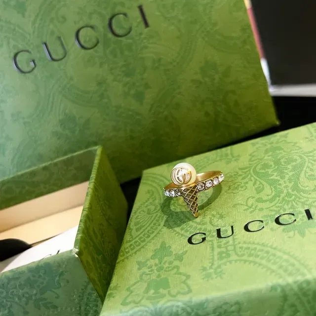 Gucci Ice Cream Cone Pearl and Crystal Ring 5