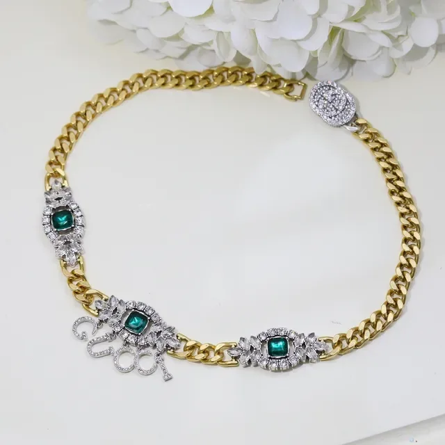 Gucci Iconic Floral Emerald and Diamond Necklace 3