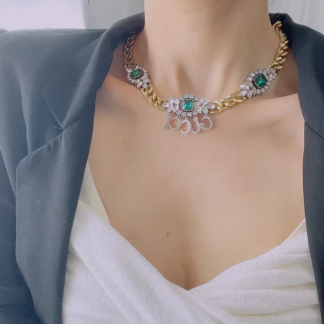 Gucci Iconic Floral Emerald and Diamond Necklace 5