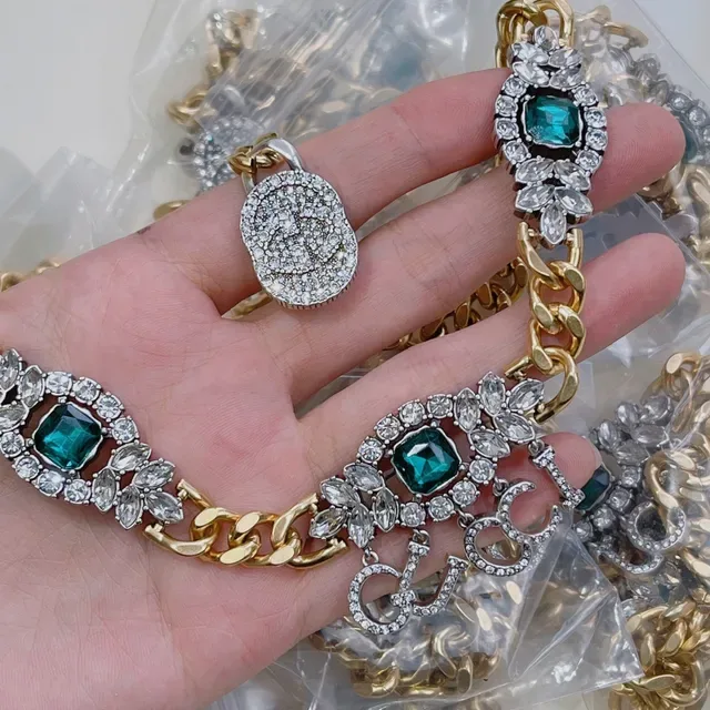 Gucci Iconic Floral Emerald and Diamond Necklace 8