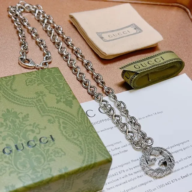Gucci Interlocking G Ornate Infinity-Link Silver Necklace 3