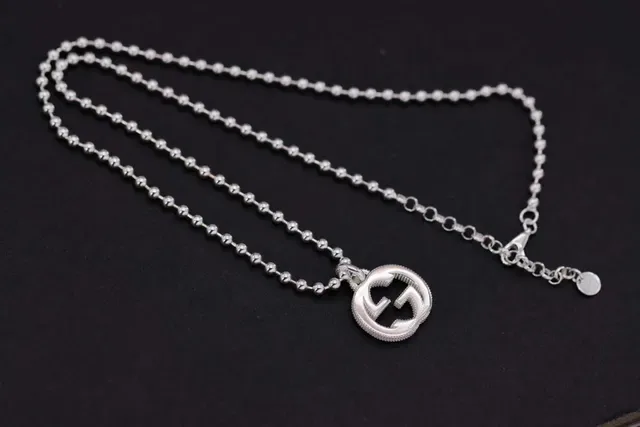 Gucci Interlocking G Pendant Silver Black Ball Chain Circular Necklace 3