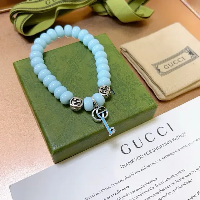 Bracelet Gucci Key to My Heart Bleu Argent Perles Elastiques Entrelacées Charms G 4