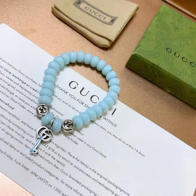 Bracelet Gucci Key to My Heart Bleu Argent Perles Elastiques Entrelacées Charms G 6