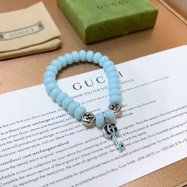 Bracelet Gucci Key to My Heart Bleu Argent Perles Elastiques Entrelacées Charms G 9