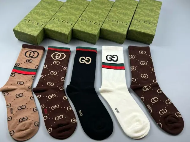 Gucci Multicolor GG Monogram Knit Red-Green Web Stripe Cuff Socks 8