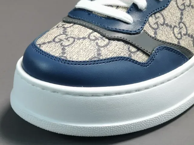 Gucci Navy Beige Platform Sole GG Monogram Canvas Lifestyle Sneakers 7