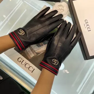 Gucci Ophidia Black Red Smooth Interlocking GG Hardware Leather Gloves