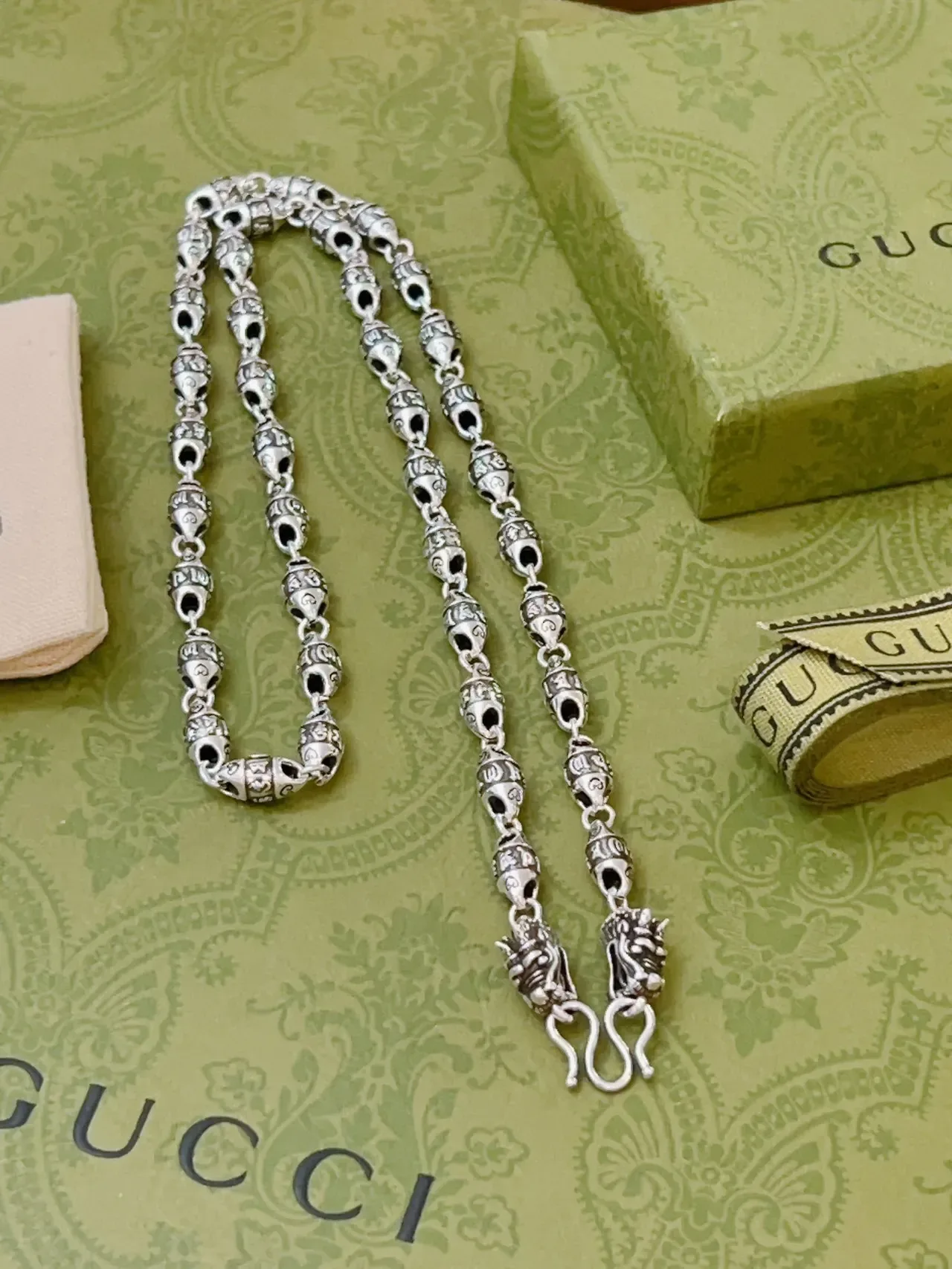 Gucci Ornate Beaded Chain Dragon-Head Clasp Necklace 8