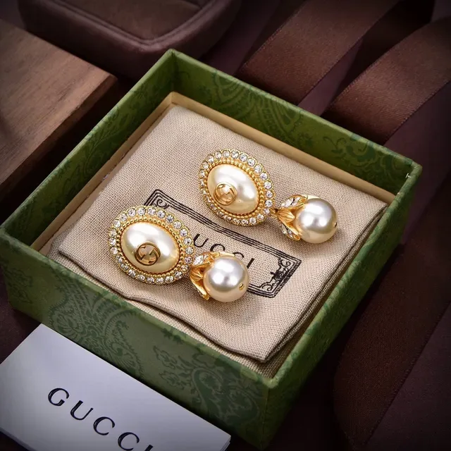 Gucci Pink Gold Pearl-and-Resin Drop Earrings 4