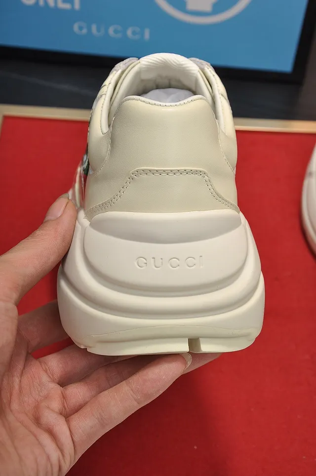 Gucci Screener Beige Red Chunky Sole Leather Upper Lifestyle Sneakers 2