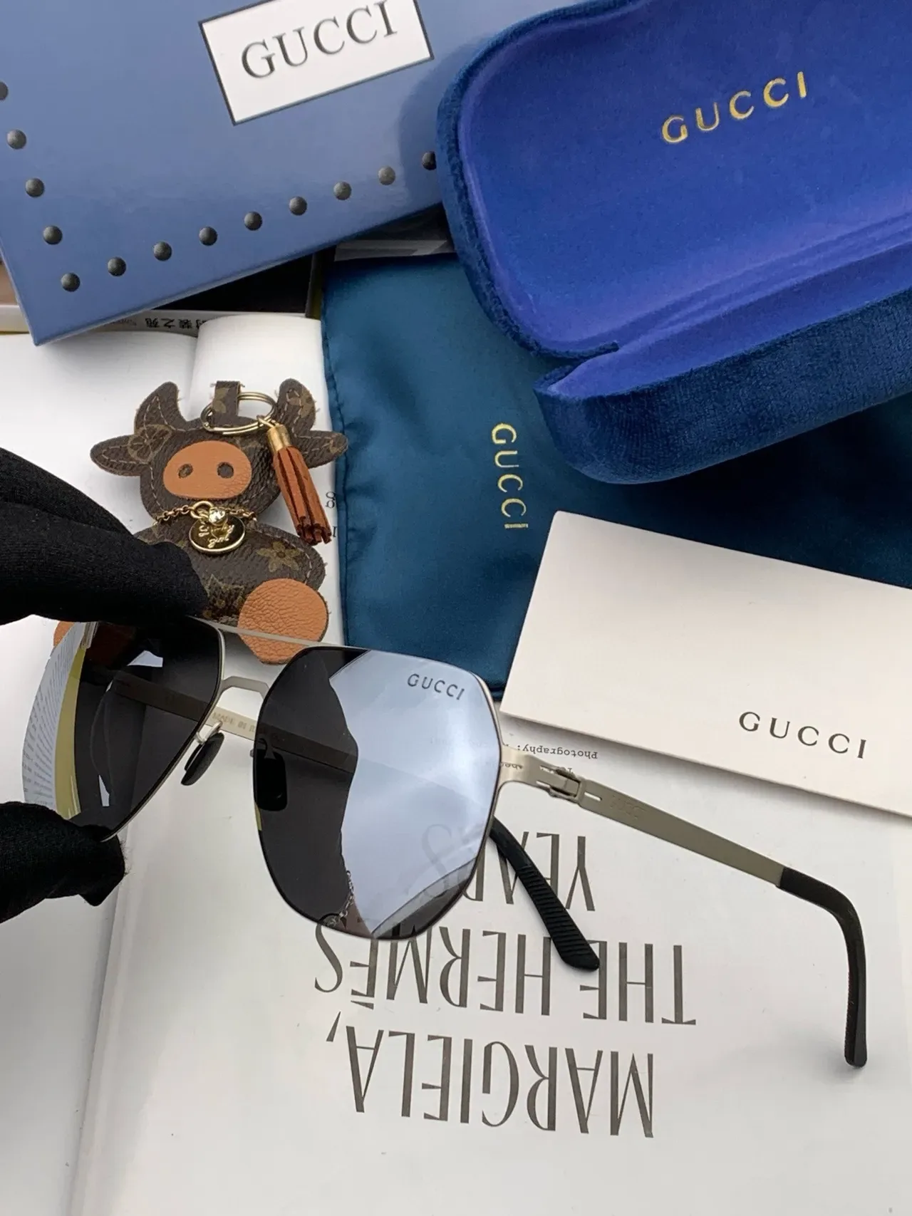 Gucci Screener Black Metal Rectangular Shield Sunglasses 8