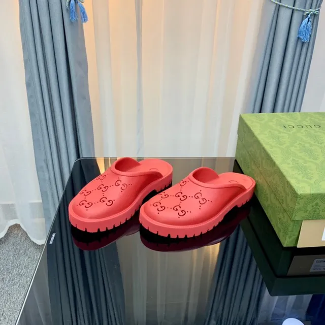 Gucci Screener Coral Red GG Monogram Slippers 4
