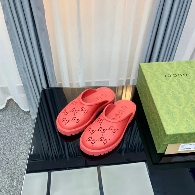 Gucci Screener Coral Red GG Monogram Slippers 7
