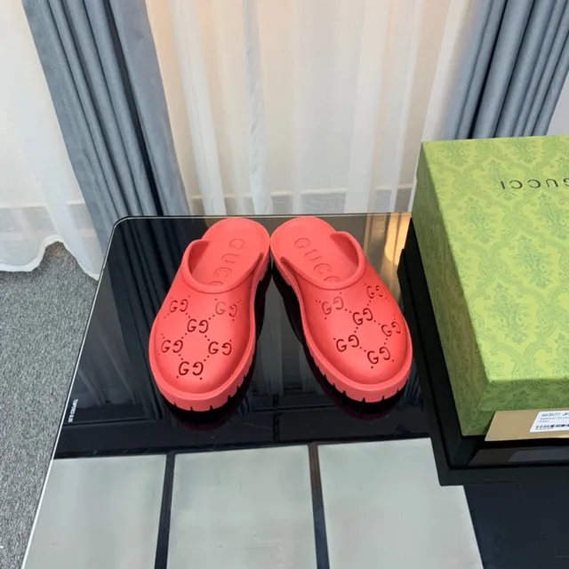 Gucci Screener Coral Red GG Monogram Slippers 8