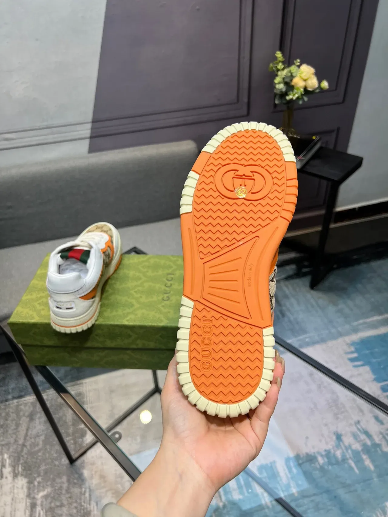 Gucci Screener GG Monogram Tênis Lifestyle com Trim Laranja 6