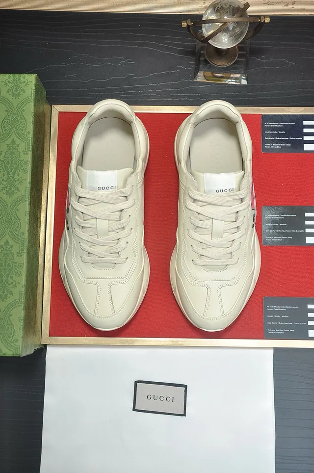 Gucci Screener Off-White Graphic Logo Chunky Sneakers 6