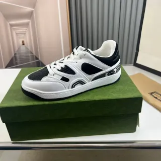 حذاء رياضي Gucci Screener نمط الحياة أبيض وأسود Colorblock