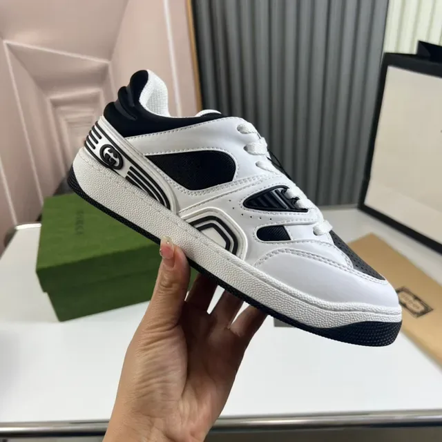 Sneakers Lifestyle Gucci Screener Blanc et Noir Colorblock 5