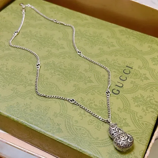Gucci Silver Black Curb Chain Interlocking G Motifs Necklace 2