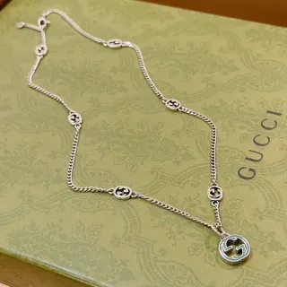 Gucci Silver Blue Curb Chain Interlocking G Motifs Necklace
