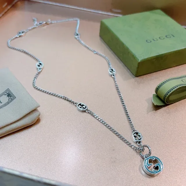 Gucci Silver Blue Curb Chain Interlocking G Motifs Necklace 4