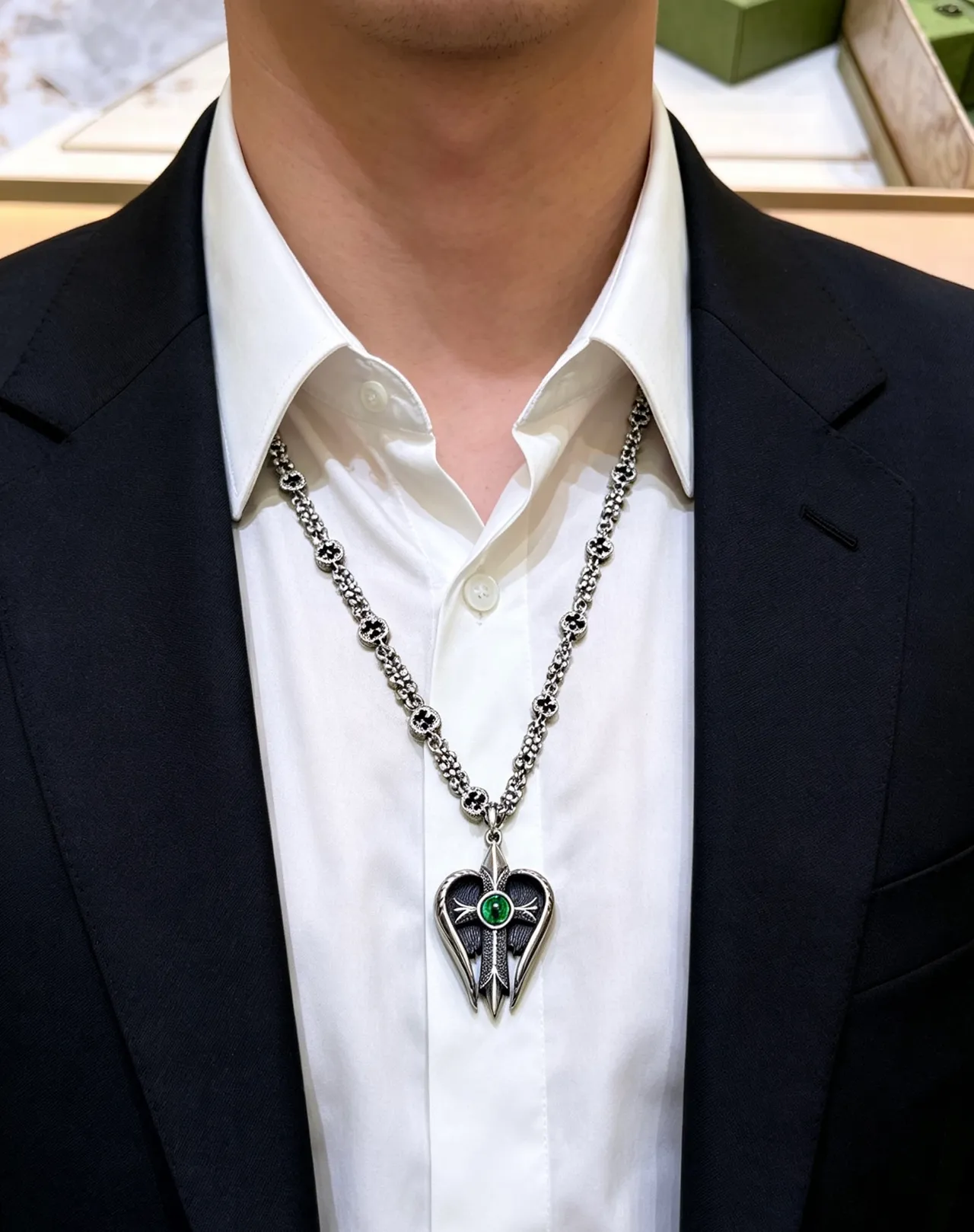Gucci Silver Green Chain Winged Heart Pendant Necklace 2