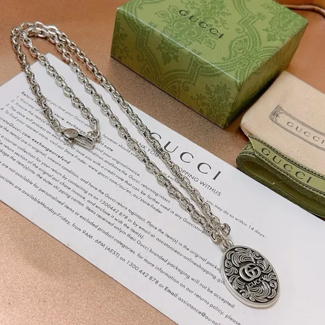 Gucci Silver Ornamental Scrollwork Necklace 9