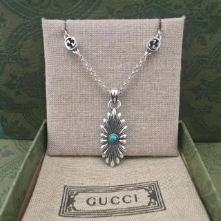 Gucci قلادة تعليقة تركواز لون فضي انفجار شمسي