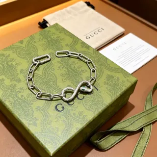 Gucci pulsera de cadena con motivo de serpiente en plata