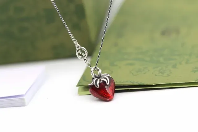 Gucci Strawberry Enamel Pendant Necklace 8