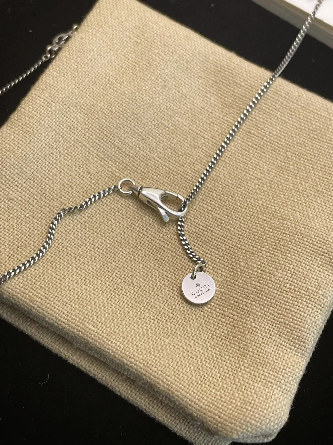 Gucci Strawberry Pendant Red Resin Silver-Tone Necklace 4