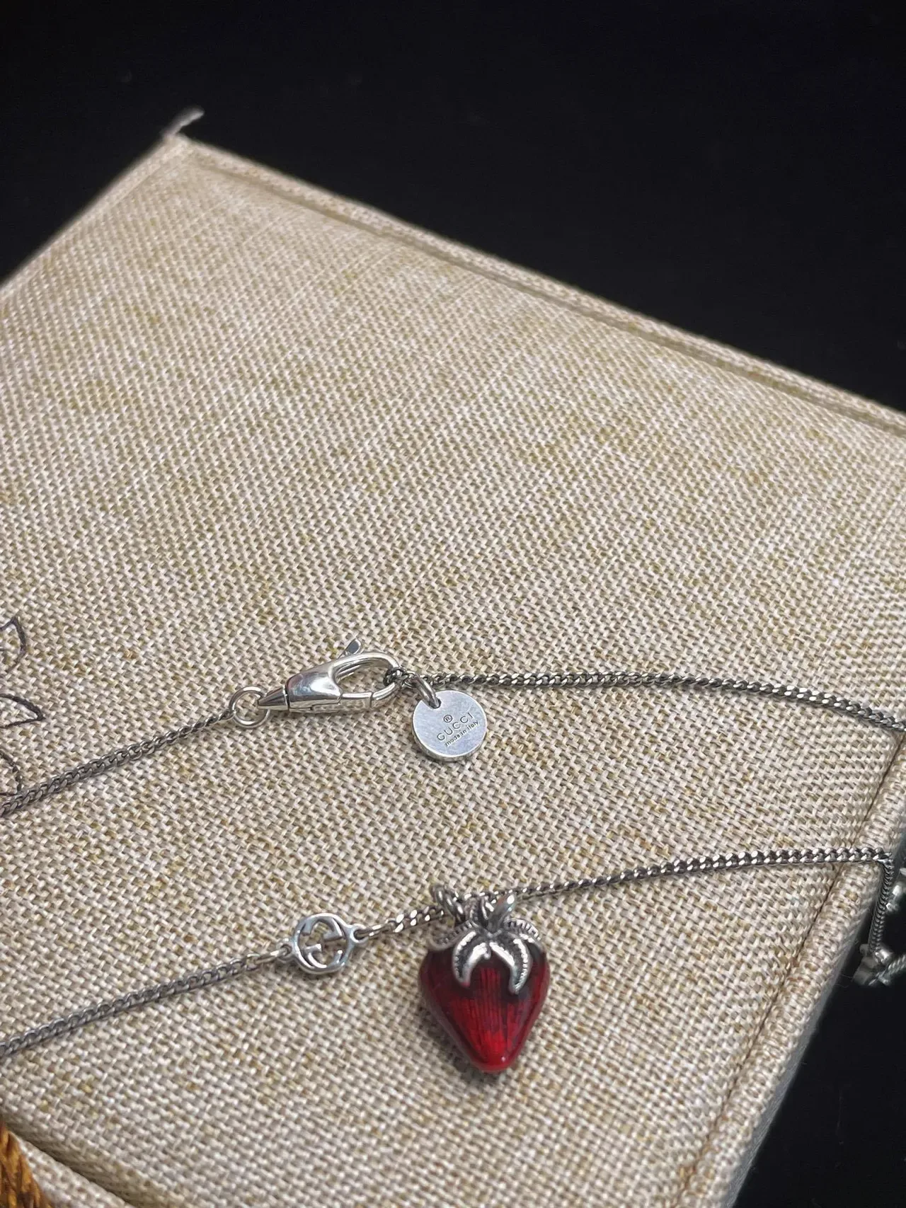Gucci Strawberry Pendant Red Resin Silver-Tone Necklace 5