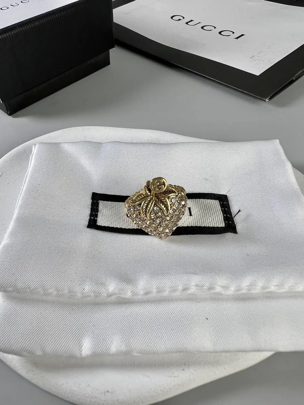 Gucci Strawberry Ring Gold Silver Pavé-Crystal Ring 6